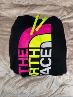 The North Face hoodie